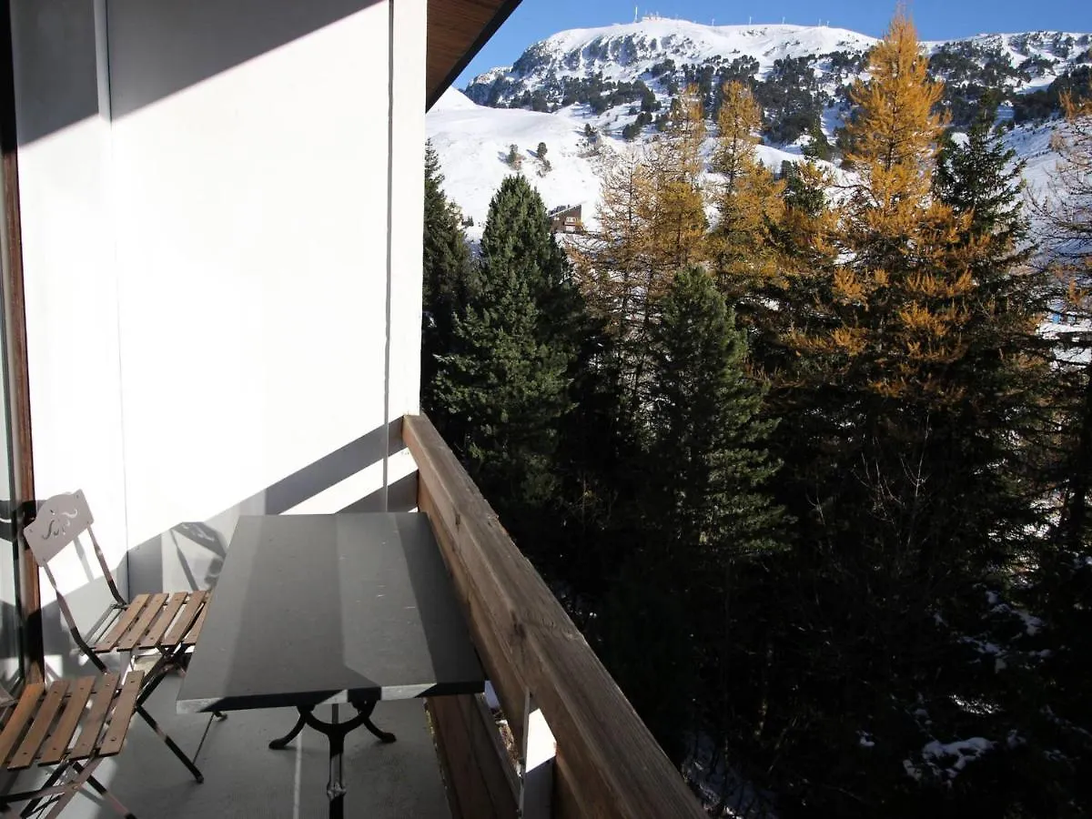 Studio Renove Bien Equipe Avec Balcon Expose Sud - Fr-1-340-264 location