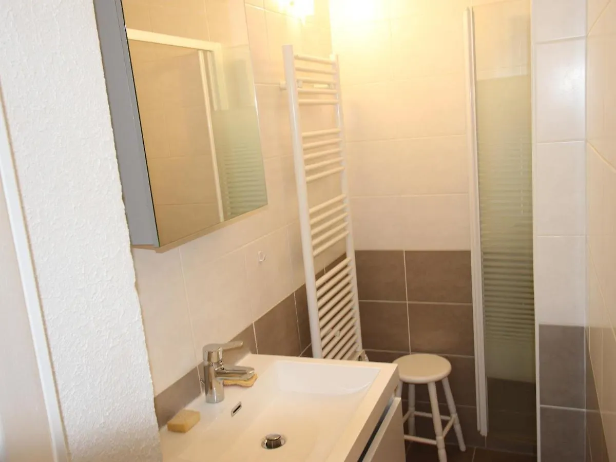 Studio Renove Bien Equipe Avec Balcon Expose Sud - Fr-1-340-264 Apartment Chamrousse 0*,  France